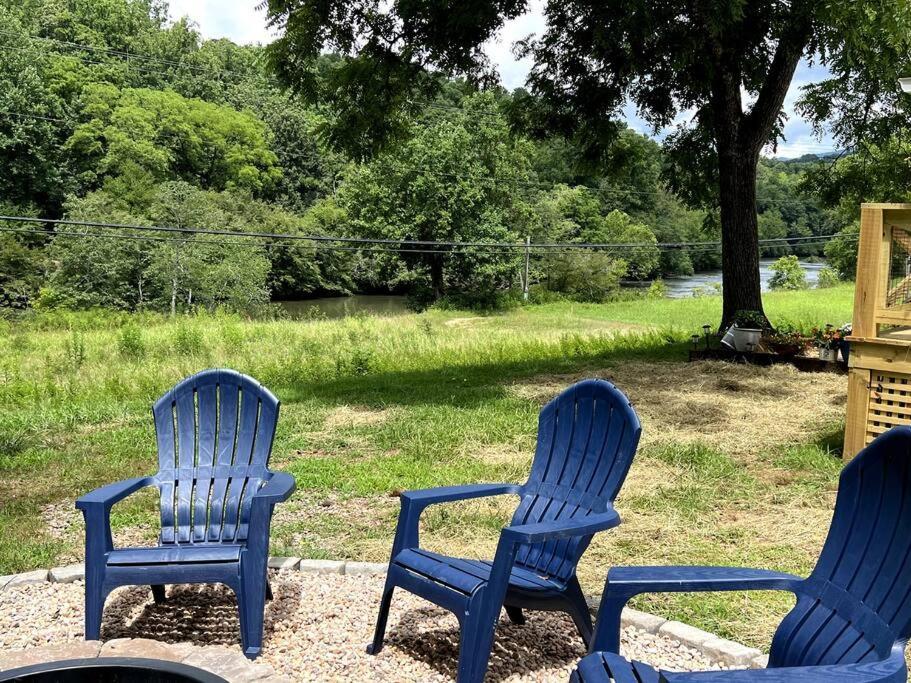 Riverside Relaxer W/Hot Tub+Fire Pit +Wifi & View แฟรงคลิน ภายนอก รูปภาพ